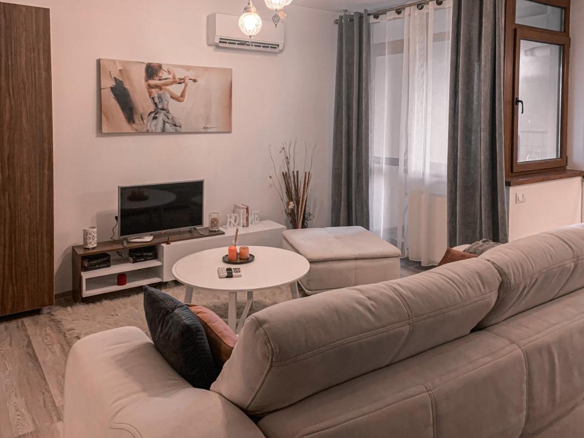 Apartment 2 Rooms Luxury Bukarest Exterior foto