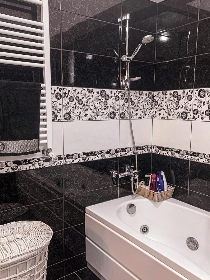 Apartment 2 Rooms Luxury Bukarest Exterior foto